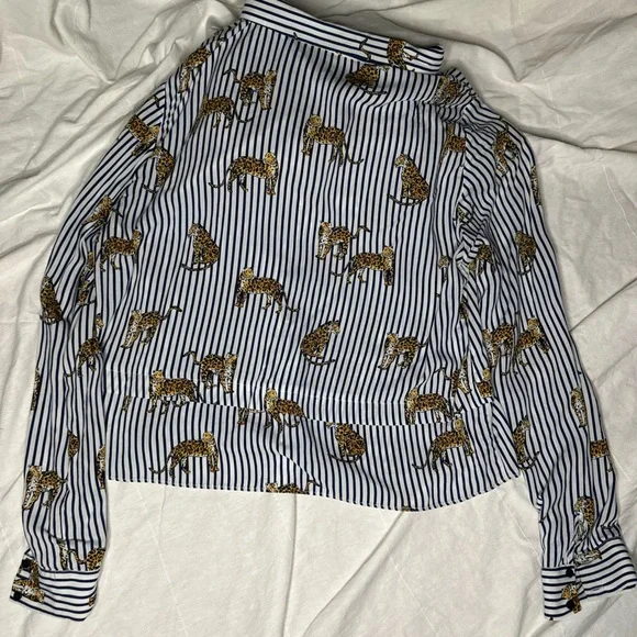 Zara Trafaluc collection Leopard Striped Button-down Long  Sleeve size M - Picture 8 of 8